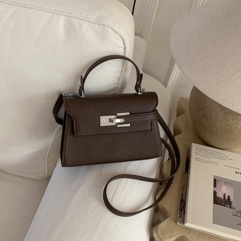 Elegant Commuting Bag for Work with A Chic Kelly Bag Style, Single-shoulder Cross-body Design.