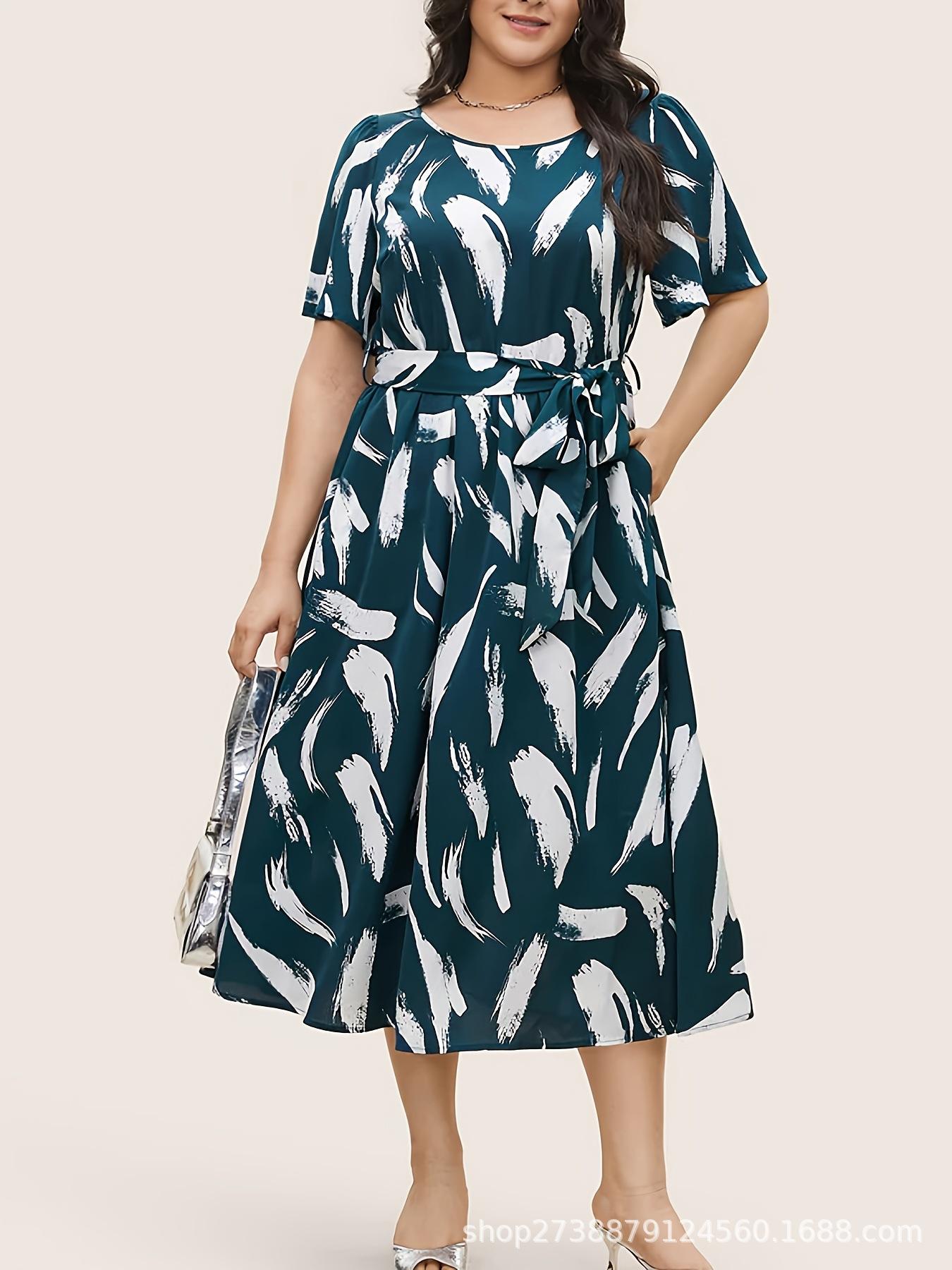 

European and American Printed Short-Sleeve Dress - Elegant New 2026 Collection 2XL темно-синього кольору
