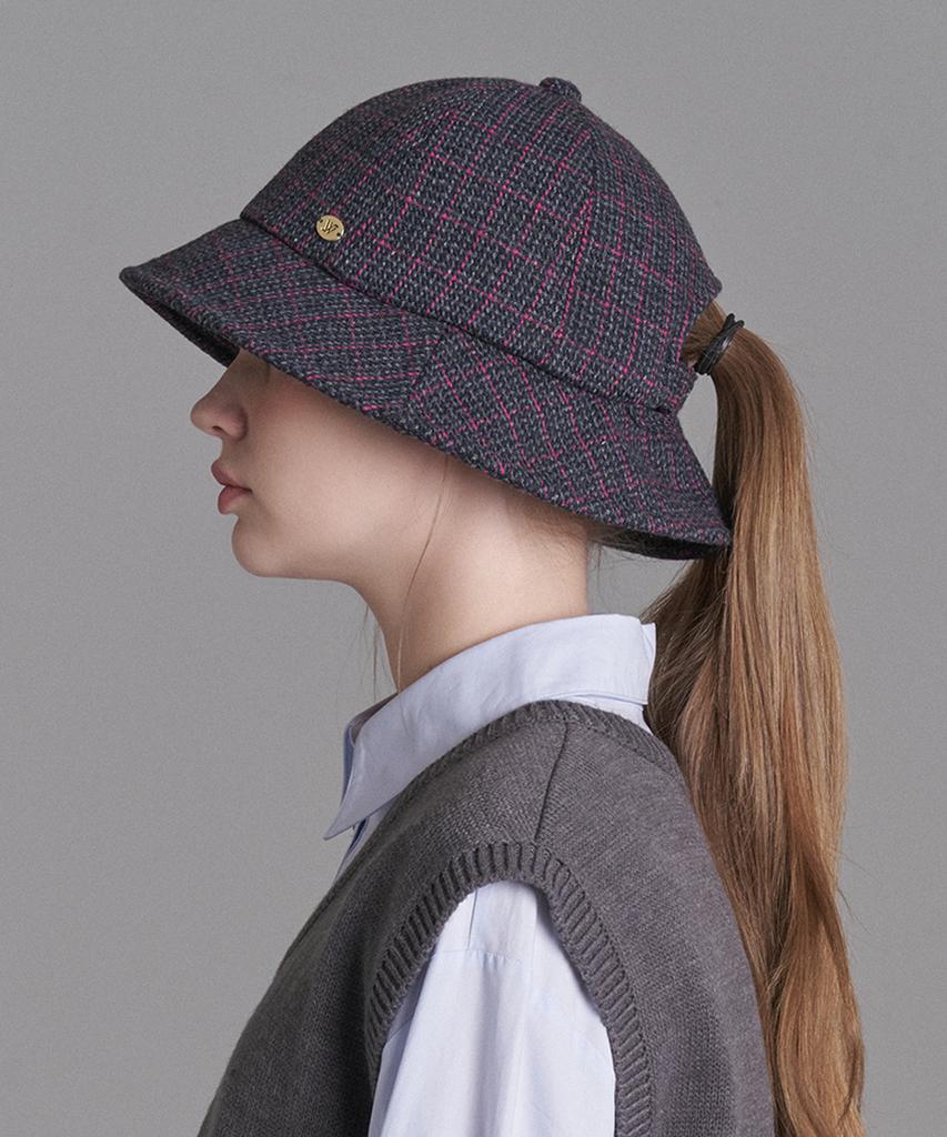 Hwaiteusaenjeu Checked Wool Bonnet Hat Lanelli (4 Colors)