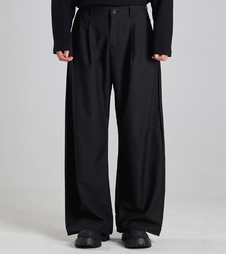 Beoteunseoul Minimal Classic One-Pleat Wide Slacks (Black)