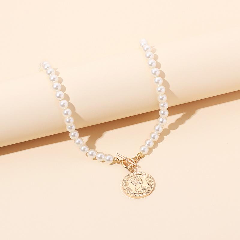 ins jewelry of the same style, English letter choker pearl necklace, new accessories necklace