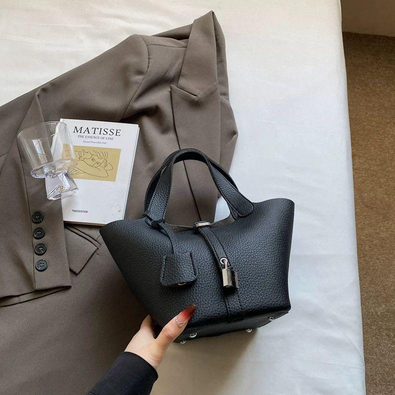 

Women s 2025 Fashion Tote: Casual Commuter Bucket Bag & Market Handbag