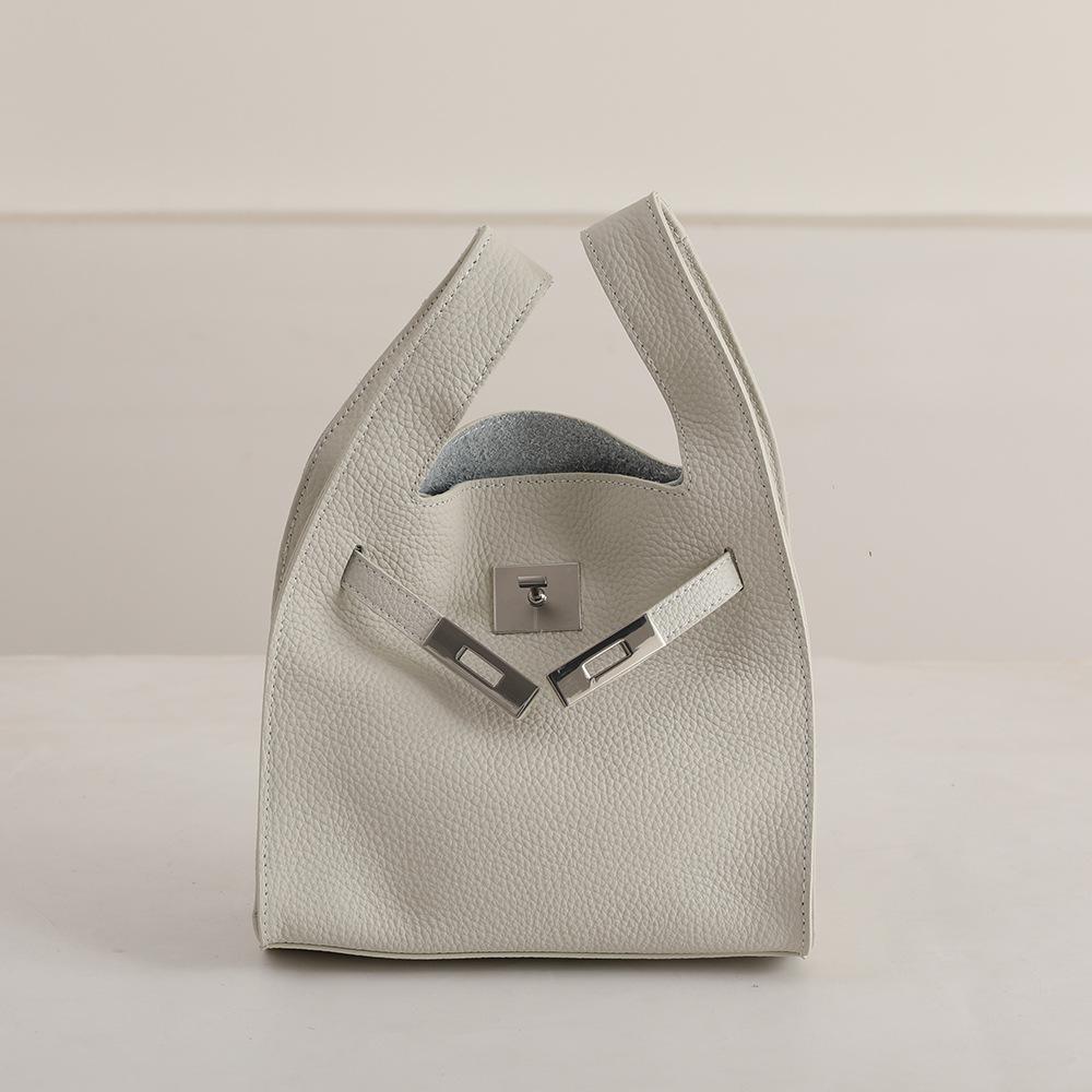 

Верхний слой ТК Коровья кожа Корзина для овощей Сумка Мусорная Одно плечо Через плечо Подмышечная Ведро Повседневная Кожаная Женская