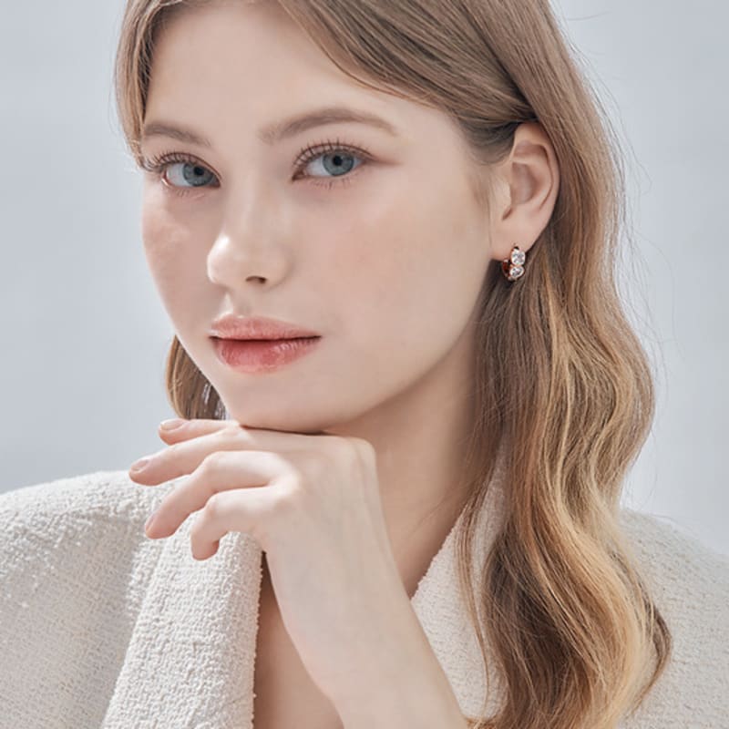 ELLE Jewelry 14K GF Triple Stone Midi One-Touch Earrings ELGPEE533