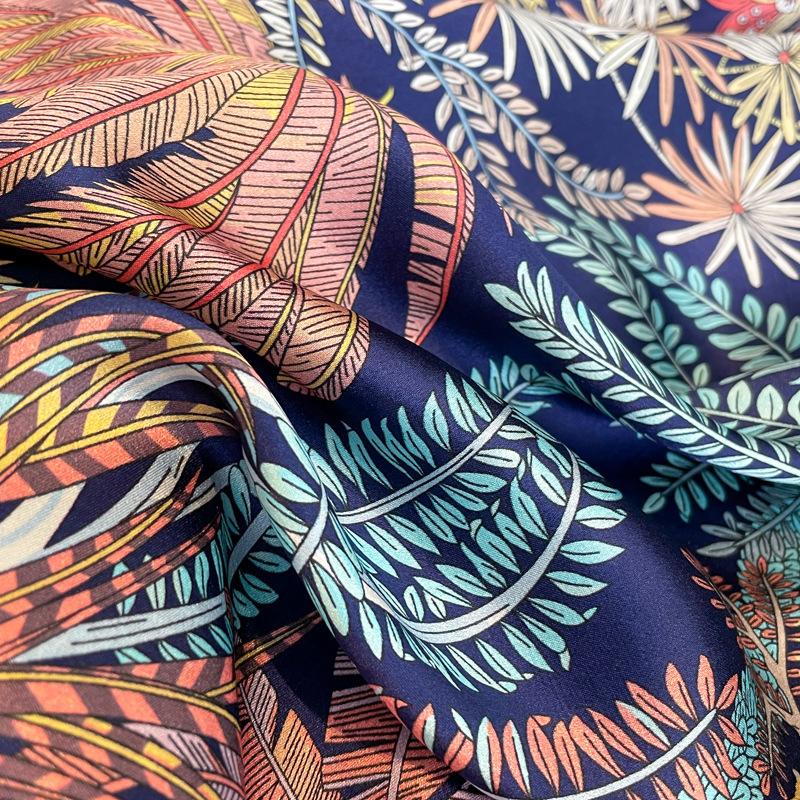 Jungle Floral Silk 70 Square Scarf Mulberry Silk Silk Scarf Women'S Versatile Spring And Autumn Mother Scarf Gift