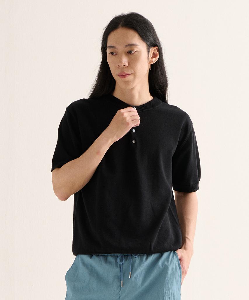 ANALOG MOOD Formal Henley Neck Cooling Short Sleeve Knit (Black)