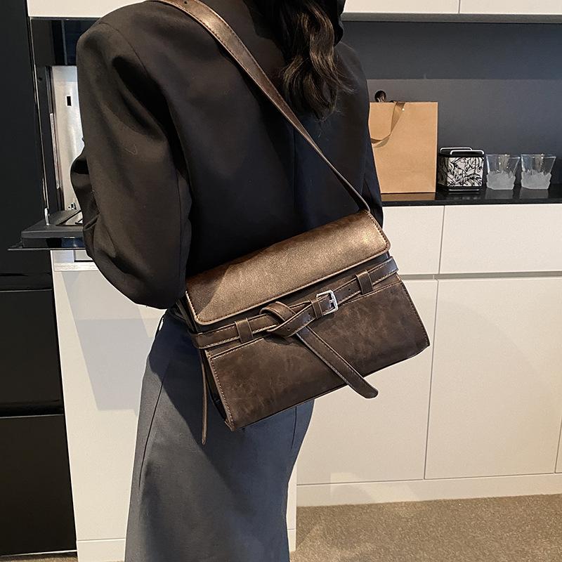 

2025 новая сумка-тоут в ретро-стиле, модная повседневная сумка через плечо большой вместимости, универсальная сумка-мессенджер 26*10*18