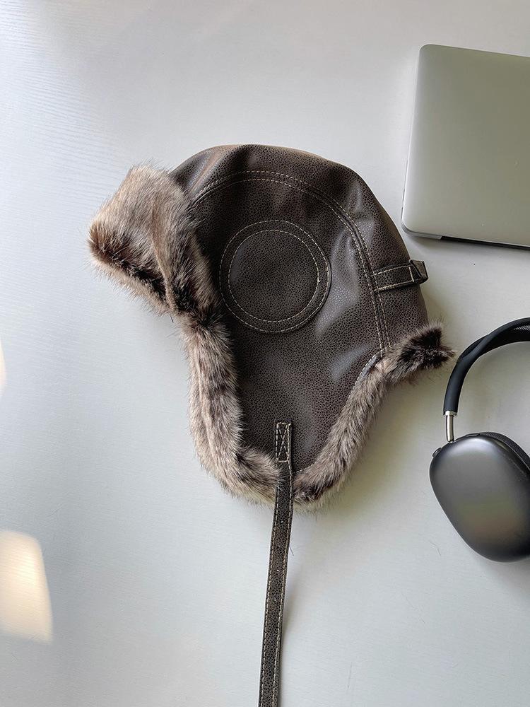 

Зимняя шапка-пилот в корейском стиле для катания на лыжах и велосипеде. Ветрозащитная, холодостойкая, согревающая уши шапка. темно-коричневого