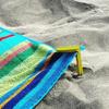 4Pcs/Set Outdoor Mat Anchor Stakes Clamps Picnic Blanket Holders Plastic Beach Towel Sand Hooks Beach Accessories for Vacation