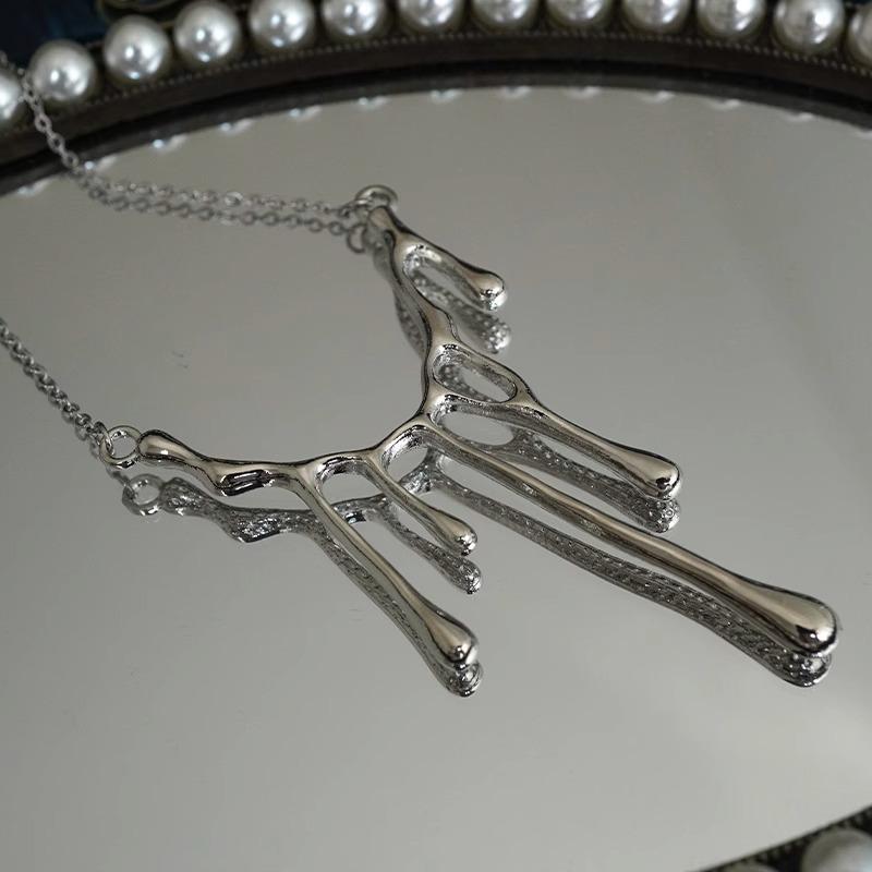 Wassertropfen Lavakette Damen Sommer Leichter Luxus Nischen-Design-Sinn Trend Kalter Wind Hip-Hop Pulloverkette Schmuck