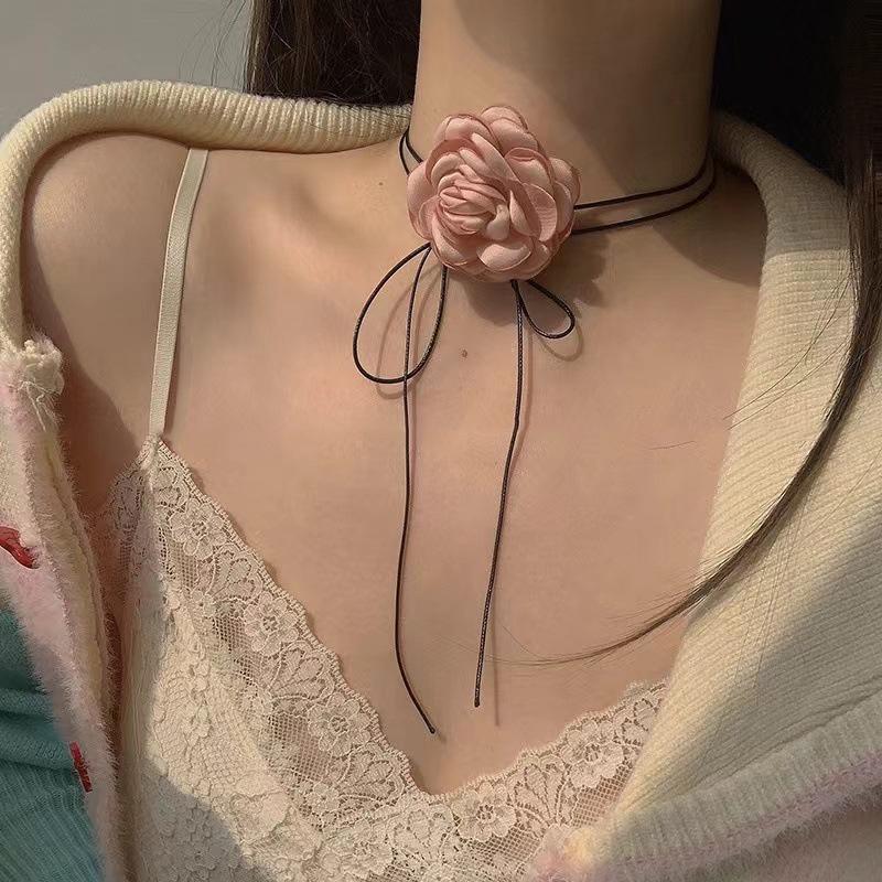 1PC Romantic Women Pearl Choker Camellia Necklace Black White Summer Clavicle Chain With Flowers Pearl Party Wedding Jewelry