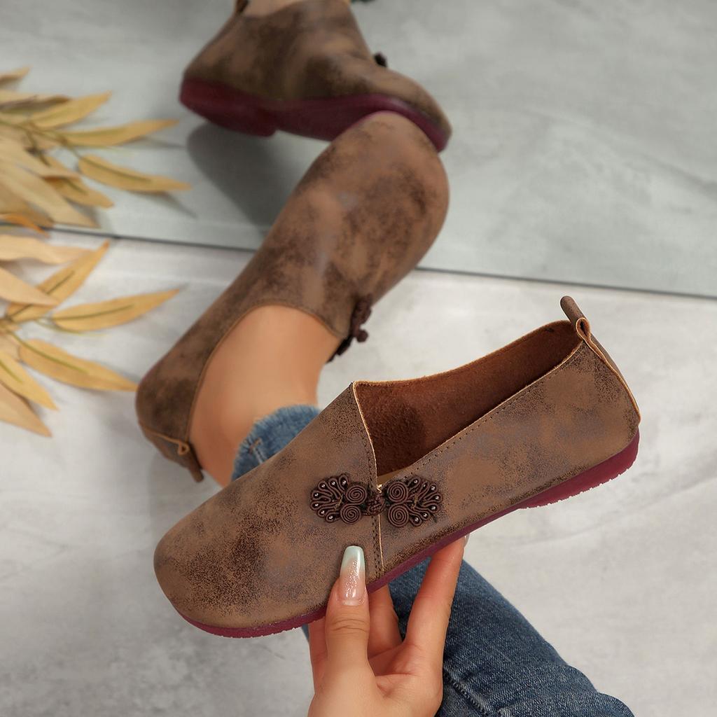 Women's Wide Width Round Toe Loafers - Low-Cut Slip-On Casual Flats for Spring/Fall, Comfort Driving Moccasins