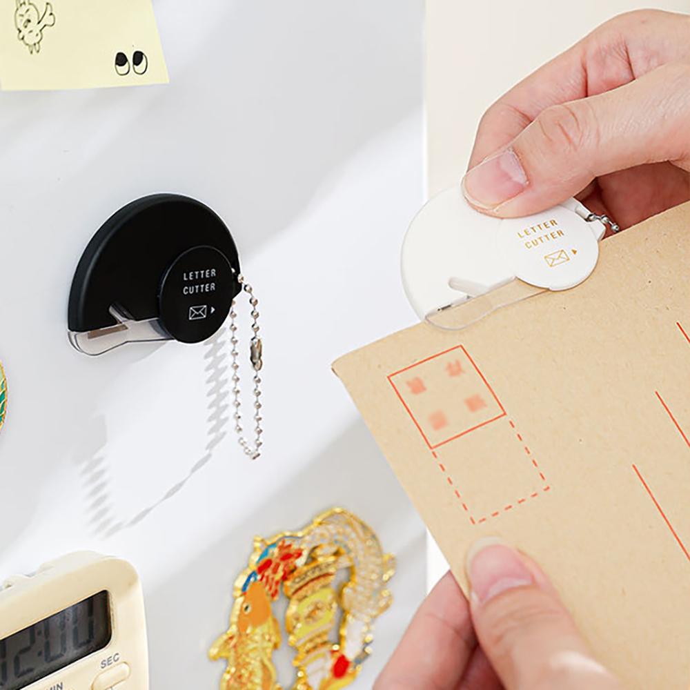 Japanese mini shaftless letter opener, safe and hand friendly, portable unboxing knife, grain opener, badge specific