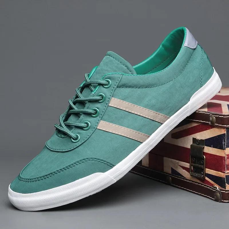 New Shoes for Men Canvas Casual Shoes Fashion Spring Summer Breathable Lightweight Flat Shoes Trend Man Loafers