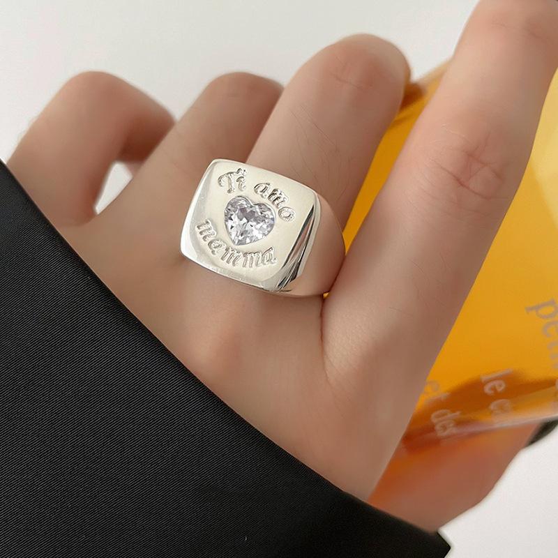 

Style Simple Ins Heart Shaped Zirconia Ring For Women Elegant Fashion Piece Statement