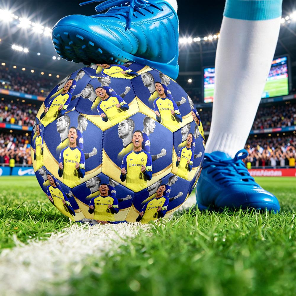 Pallone da Calcio Taglia 5 Stampato Cristiano Ronaldo Resistente all'Usura Standard Allenamento Adulti Regalo per Fan Partite Indoor Outdoor Sport