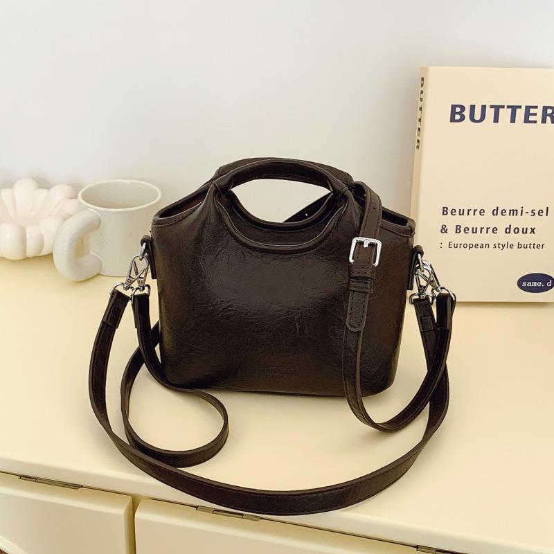 Spring New Portable Bucket Bag Bag Women's Fashion Casual Personality Shoulder Bag Versatile Trendy Messenger Bag