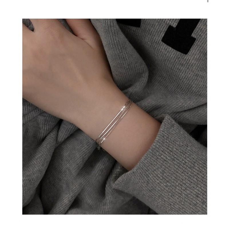 Sterling Triple Layer Snake Chain Bracelet Women Minimalist Geometric Design Elegant Daily Wear