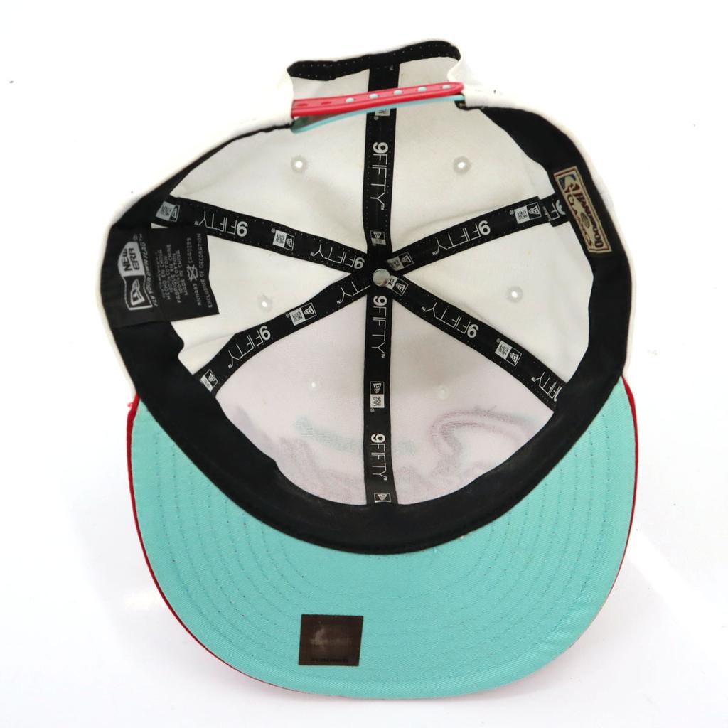New Era 9FIFTY Cap ONE SIZE White X Red NBA Snapback Men's Used