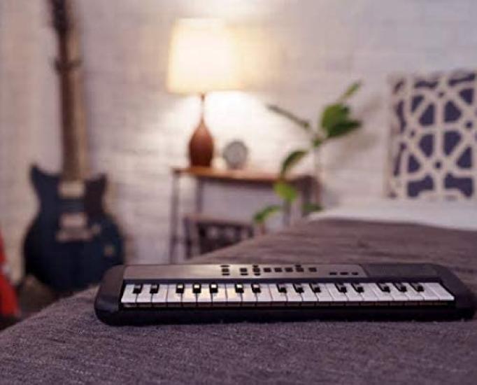 YAMAHA 37 klíčů Yamaha PSS-A50