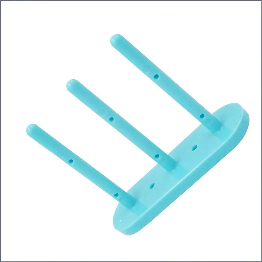 

Portable Sewing Machine Bobbin Holder Stand 3 Spool Rack Organizer for Thread Storage and Easy Access Compatible with Most Sewing Machines One Size синий