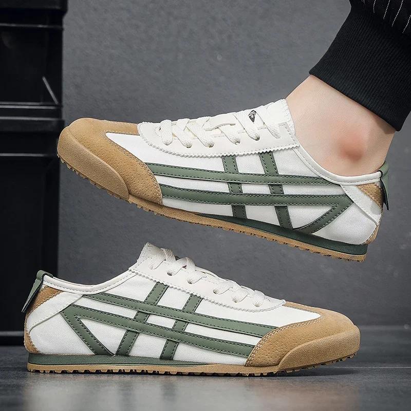 Shoes for Men Breathable Lace Up Flat Bottom Sports Shoes Soft Sole Walking Shoes Forrest Gump Classic Running Shoes Sneakers