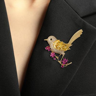 Bird Shape Brooch Sparkling Faux Crystals Magpies Lapel Pin Retro Noble Bird Scarf Brooch Wedding Jewelry Gift