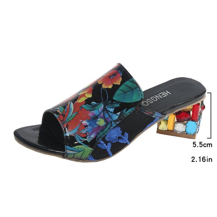 

Большой размер внешняя торговля 2025 лето европейский и американский цветной кристалл средний каблук открытый носок женские туфли толстый каблук стразы крутые тапочки 43 синий