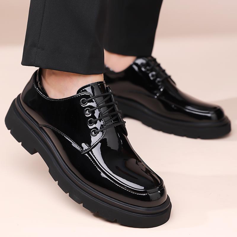 Fashion Lacquer leather men's shoes Classic and minimalist design styles Leisure office and work business Plus Size Thick soled shoes