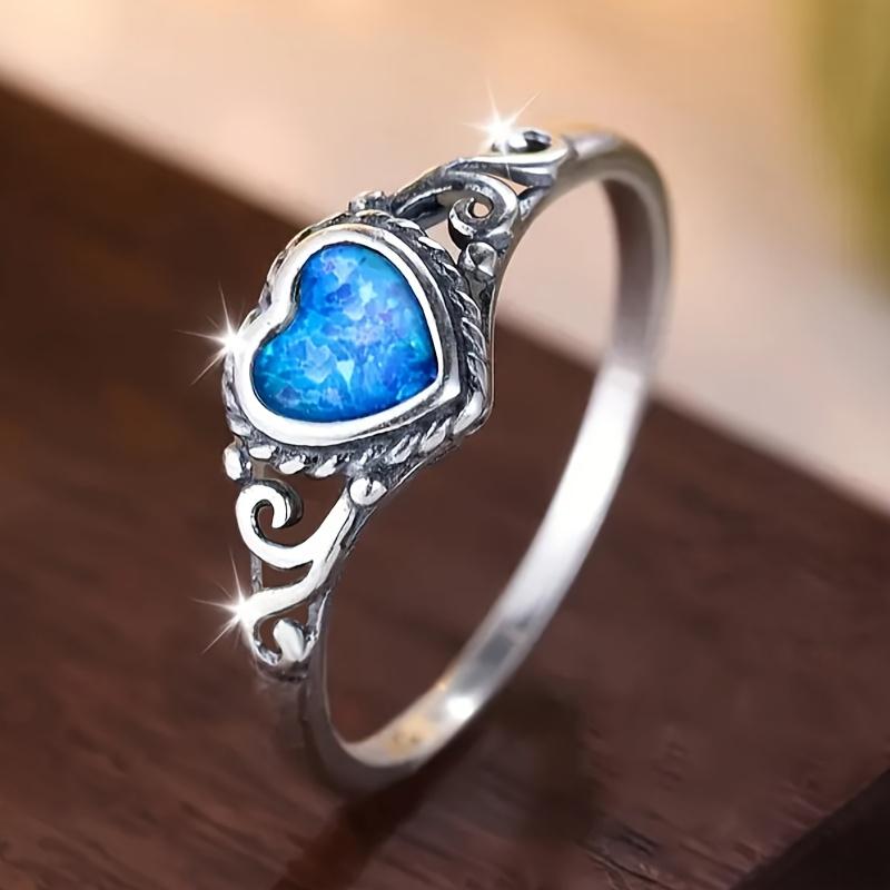 Vintage Exquisite Blue Heart-shaped Ring Suitable for All Seasons, Women's Party Jewelry Accessories