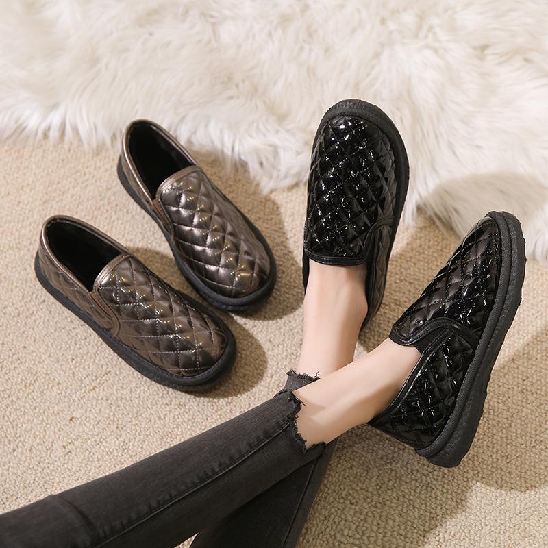 New Winter Velvet Snow Boots Velvet Non-slip and Warm, Comfortable and Fashionable Versatile One-pedal Doudou Cotton Shoes