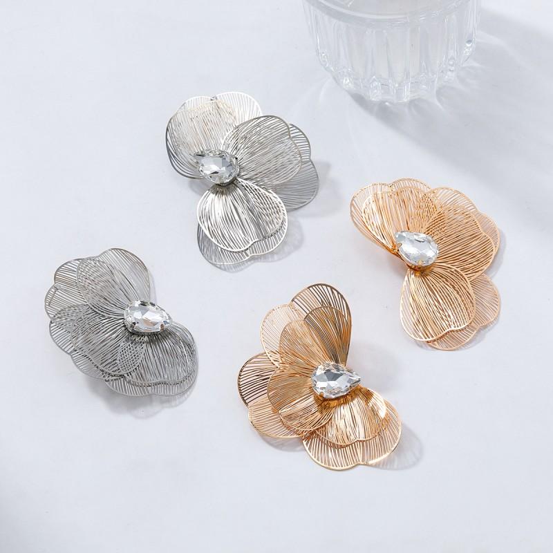 Gold Floral Stud Earrings With Rhinestone Accents Hollow Out Design Women Fashion Jewelry