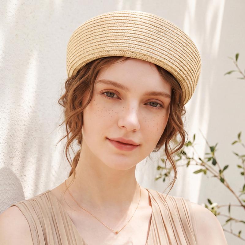 Casquette Beret en Paille Tressée pour Femme Respirante Légère Style Français d'Été Casquette Plate Chapeau de Soleil