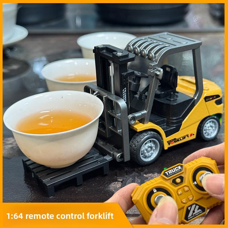 1:64 Scale Mini Alloy Forklift Tabletop Remote Control Vehicle Simulation Engineering Model Remote Control Car
