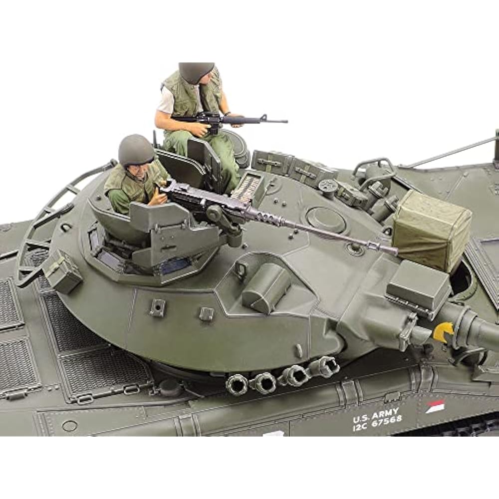 Tamiya 1/35 Military Miniature Series No.365 American Airborne Tank M551 Sheridan (Vietnam War) P...