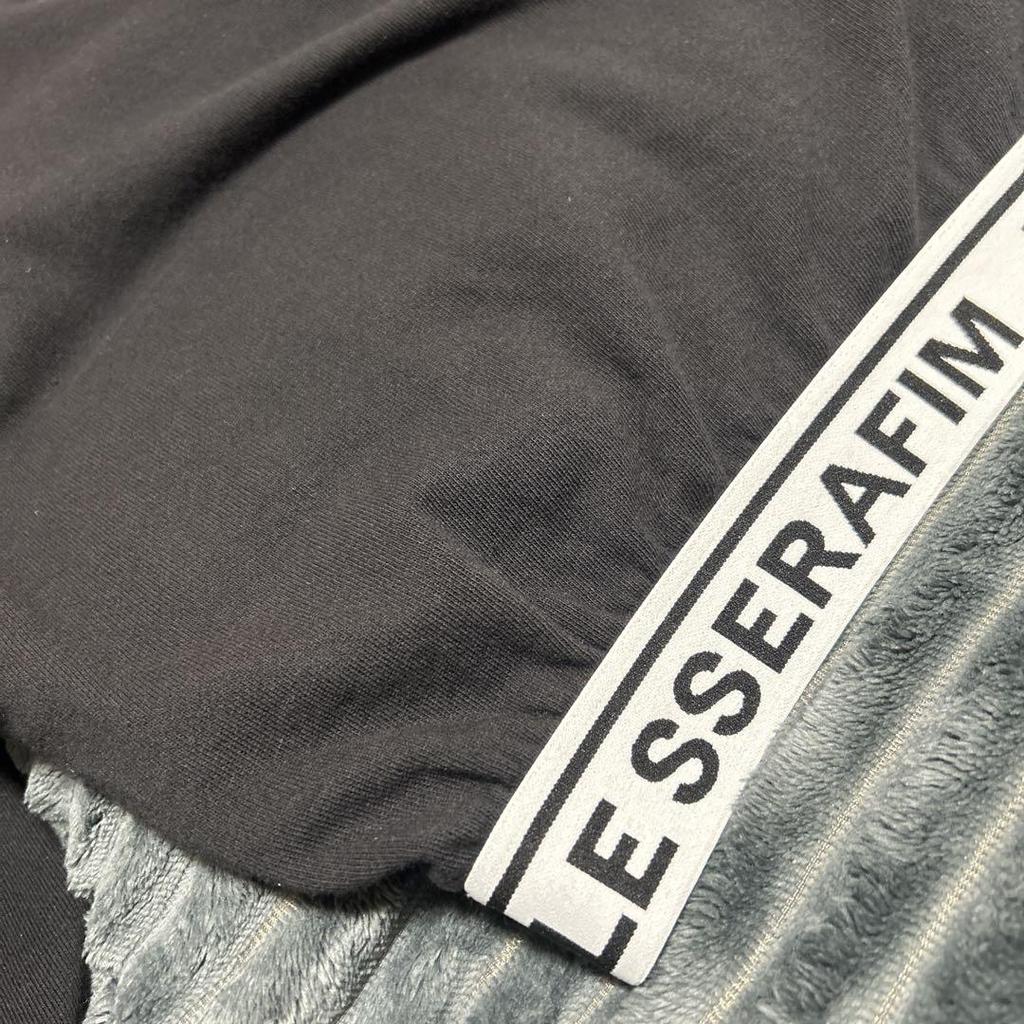 [USED] LE SSERAFIM Hoodie