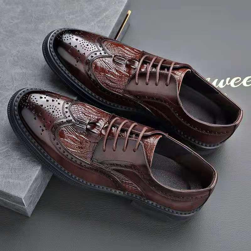 Spring Men's Shoes Leather Breathable Versatile Business Casual British Brock Leather Shoes Men's High-end Wedding Shoes