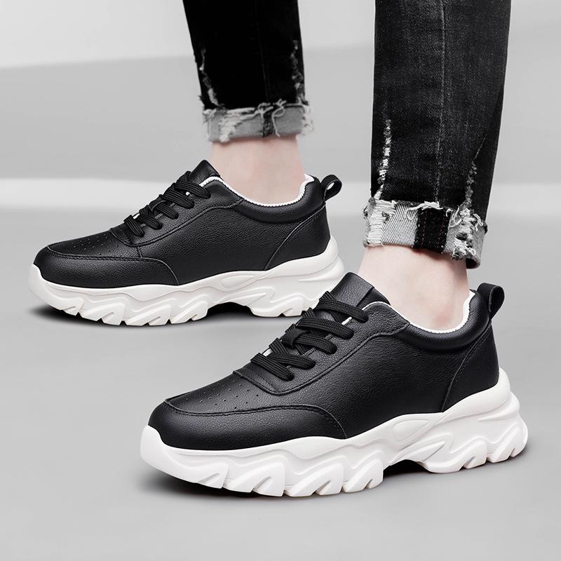 Men's Hidden Height Sports Casual White Cowhide Shoes, Low-Top, Thick Sole for Spring.
