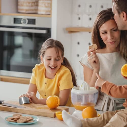 Disenkelubo 2-Pack Stainless Steel Finger Guards for Kitchen Knives, Protect Your Fingers from Knife Cuts, Rust-Proof Finger Guards, Easy to Clean, Sa