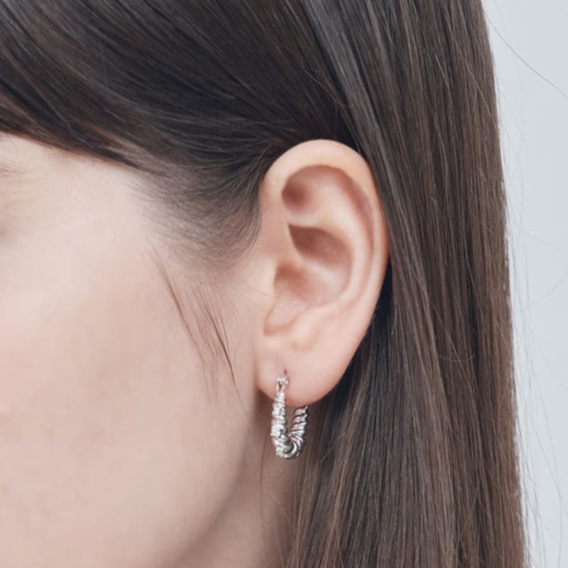 ELLE Jewelry 14K Ella Twist Cubic Earrings (Gold Filled) ELGPEE503