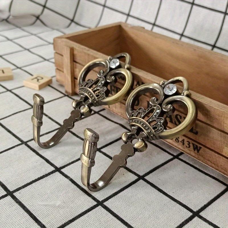 1Pair (With Screws) European Style Curtain Hooks Home Decorations Vintage Walls Hanging Living Room Bedroom Clothing