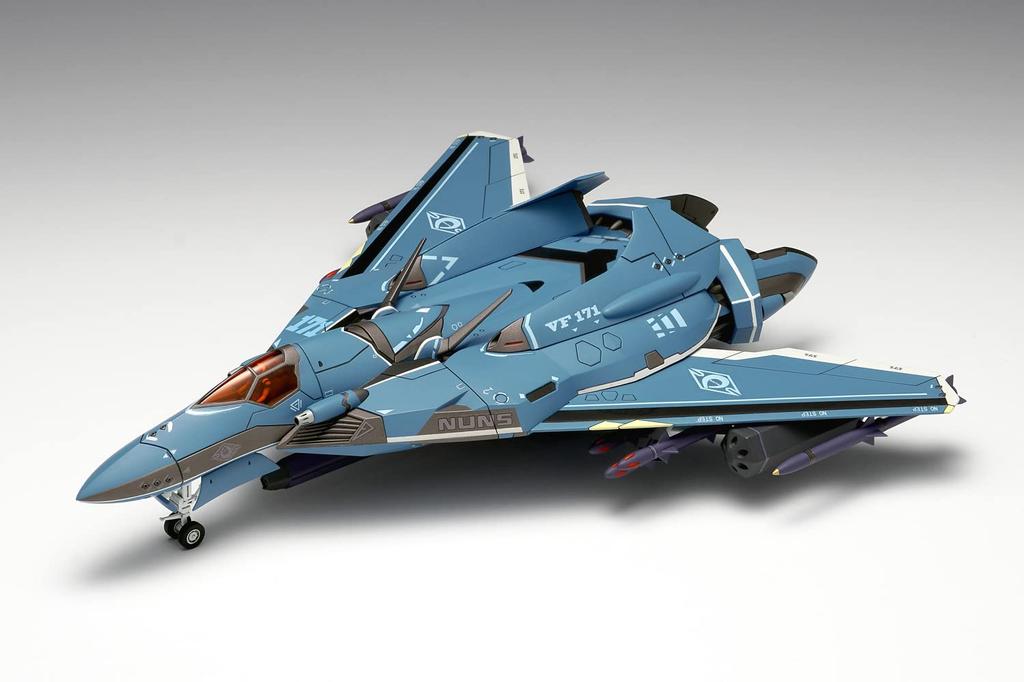 Wave Macross F Nightmare Plus General Model Scale Total Length 22cm Plastic Model VF-171 1/72 Approx. Pre-colored MC-075