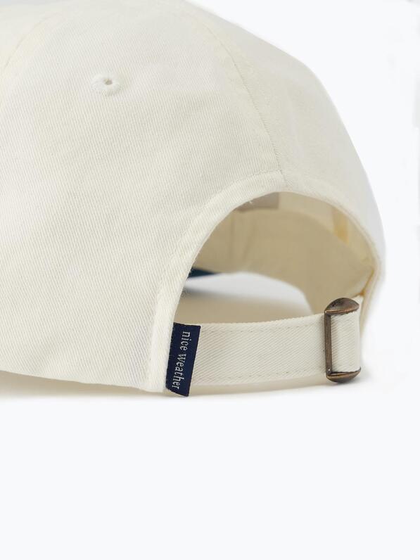 Naiseuwedeo Sound Mind Cap (White/Burgundy)