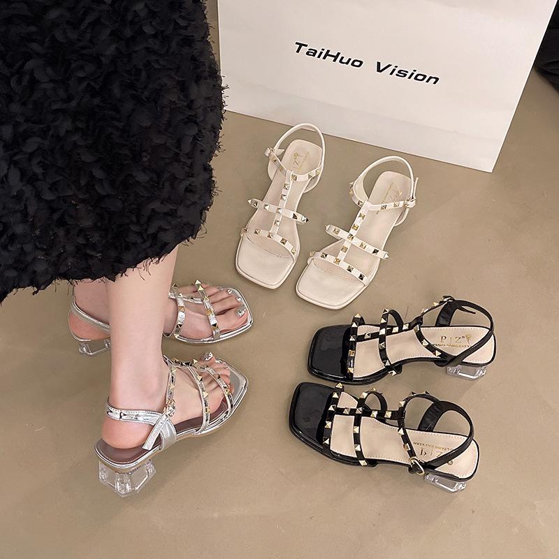 Women's Rivet Open Toe Sandals New Design Fashion Middle Heel Height Increase Hundred Beach Party Formal Shoes