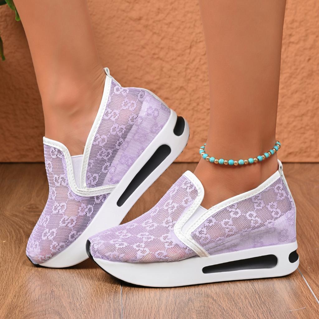 Fashion Woman Lightweight Sneakers Slip-on Platform Flat Loafers Ladies Casual Comfortable Elegant Mesh Shoes Outdoor Designer Sneakers
