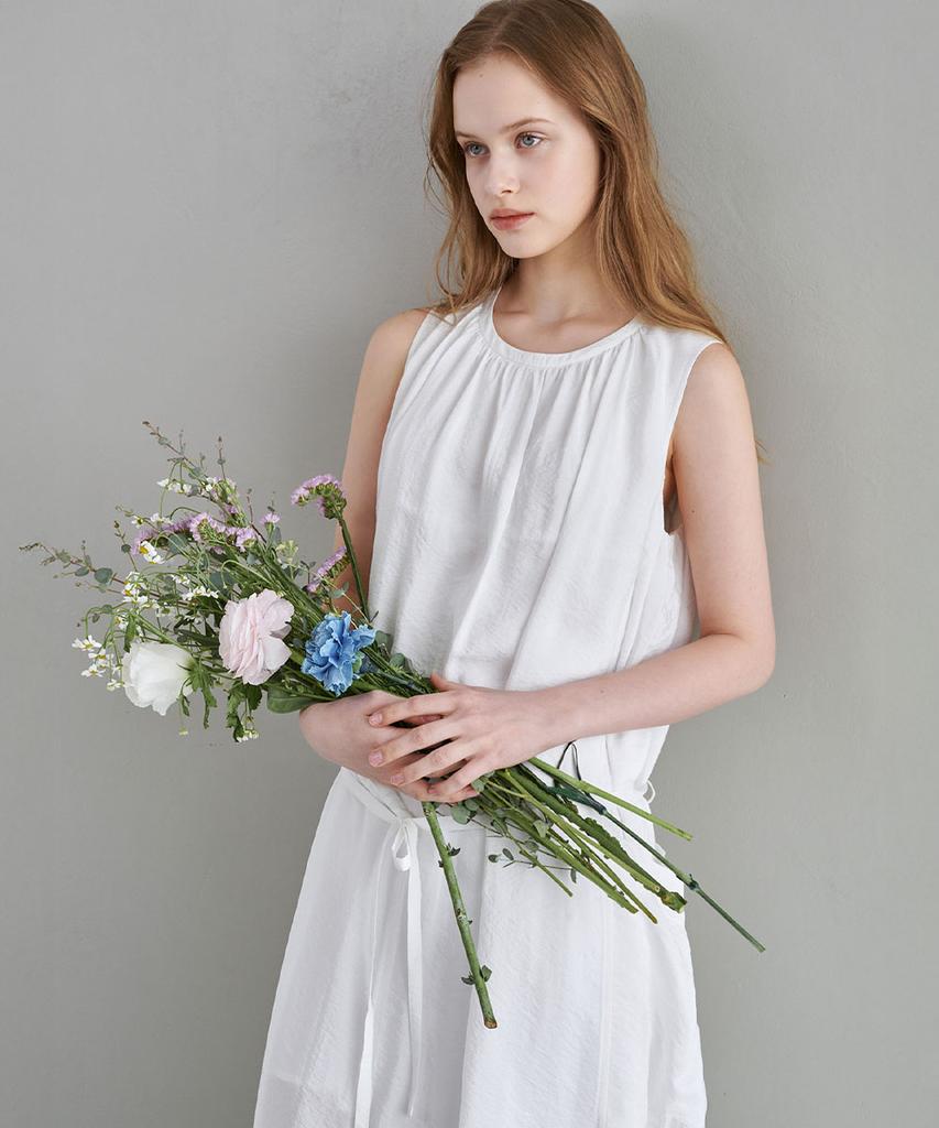 MALOUPE 7106 Sleeveless Long Dress (White)