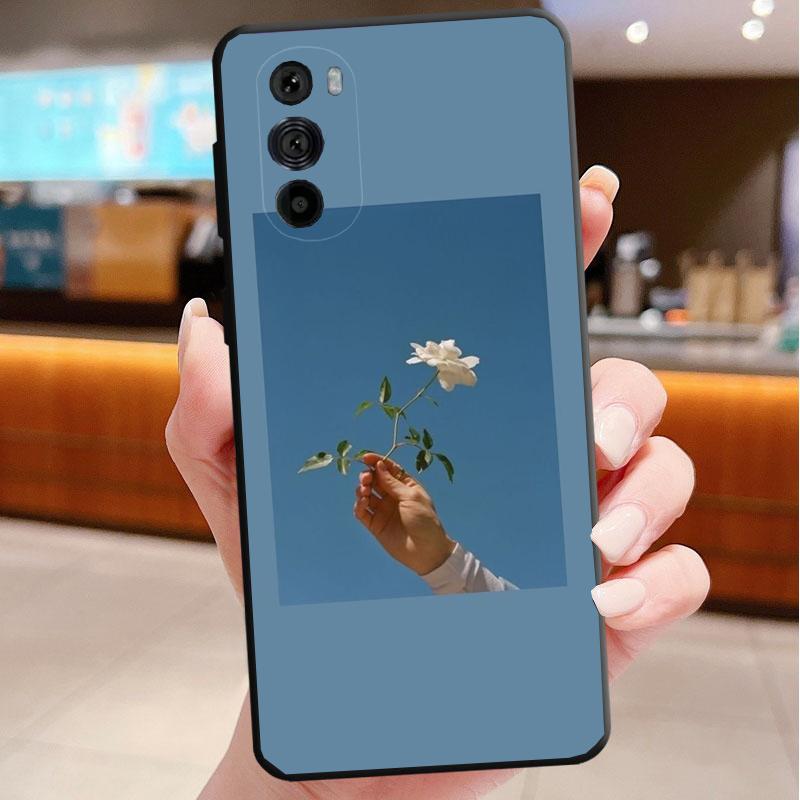 

Phone Case For Motorola Edge 50 40 Pro 60 50 40 30 Ultra Neo Fusion Moto G85 G72 G53 G54 G84 G13 G32 Art Aesthetic Pink Rose Moto G32