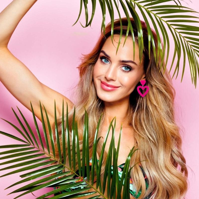 Stylish Heart Acrylic Earrings Pink Ear Drops Lady Party Hollow Heart Statement Earring Valentines Day Gift Lightweight