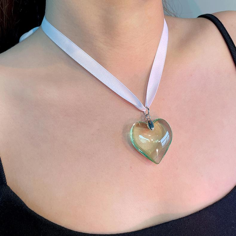 6 Colors Hip Hop Colorful Love Heart Pendant Necklace Women Punk Silver Color Beads Chain Grunge Jewelry Accessories Steampunk