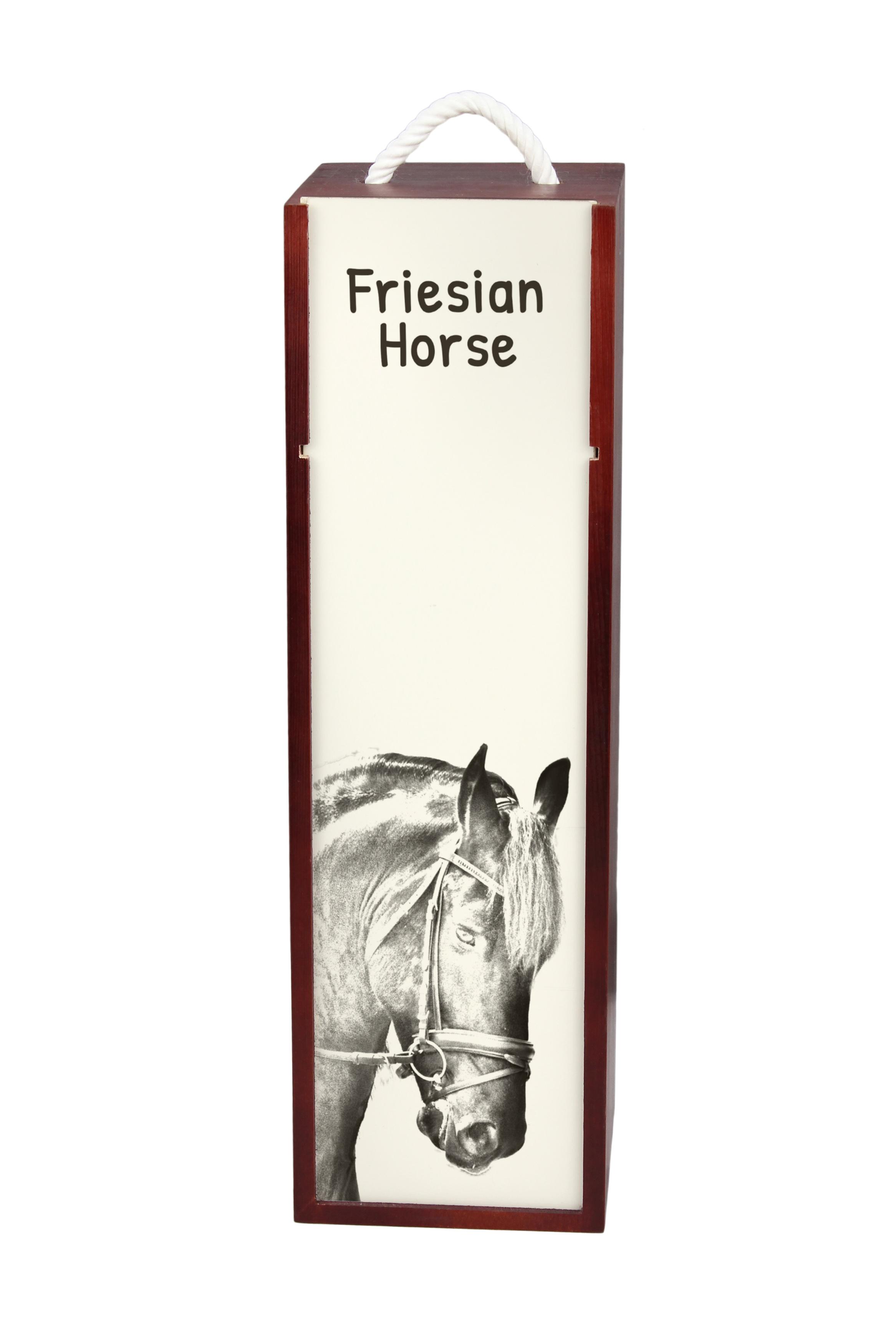 

Friesian horse I - wine box with a horse, alcohol box with graphics, personalized gift box from the Art-Dog brand коричневий